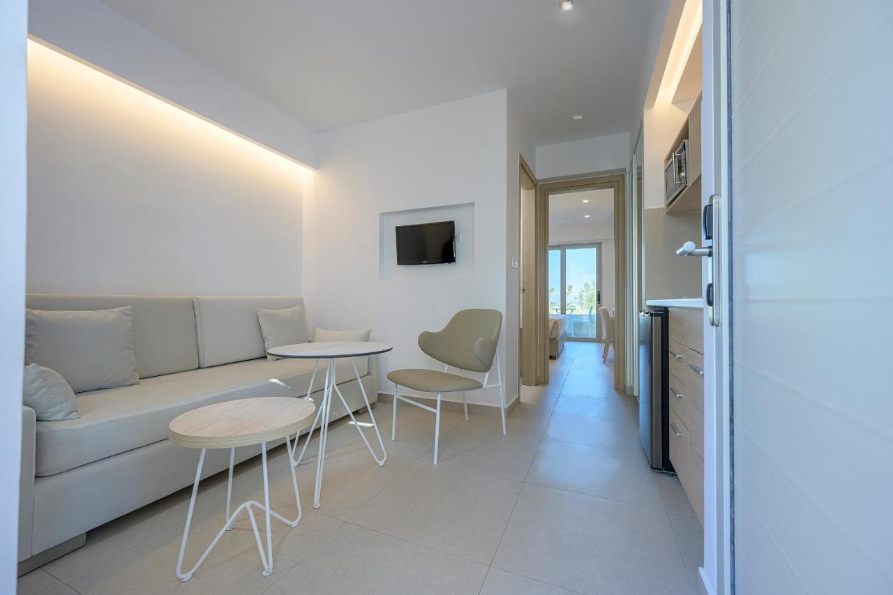 Mythos Suites Hotel Tigaki Exterior foto