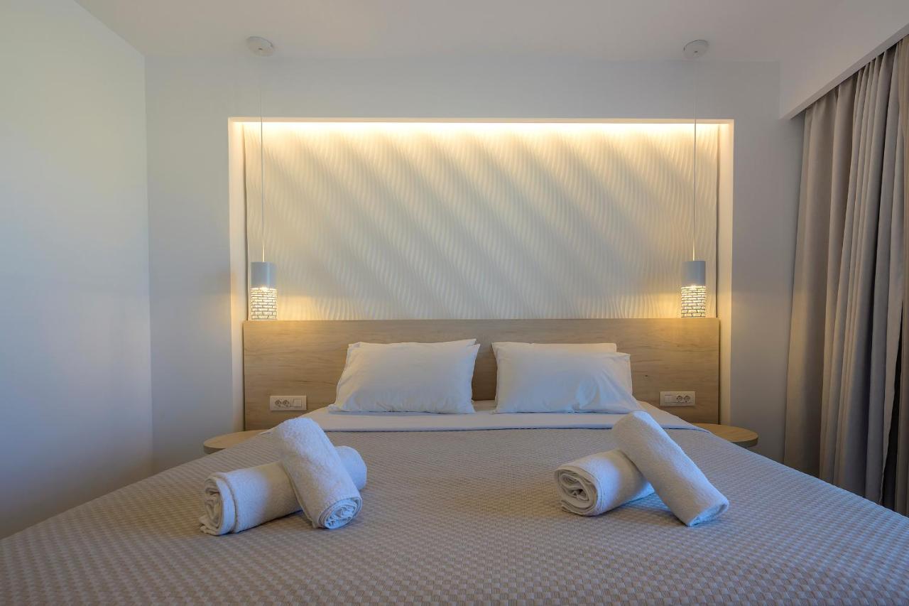 Mythos Suites Hotel Tigaki Exterior foto